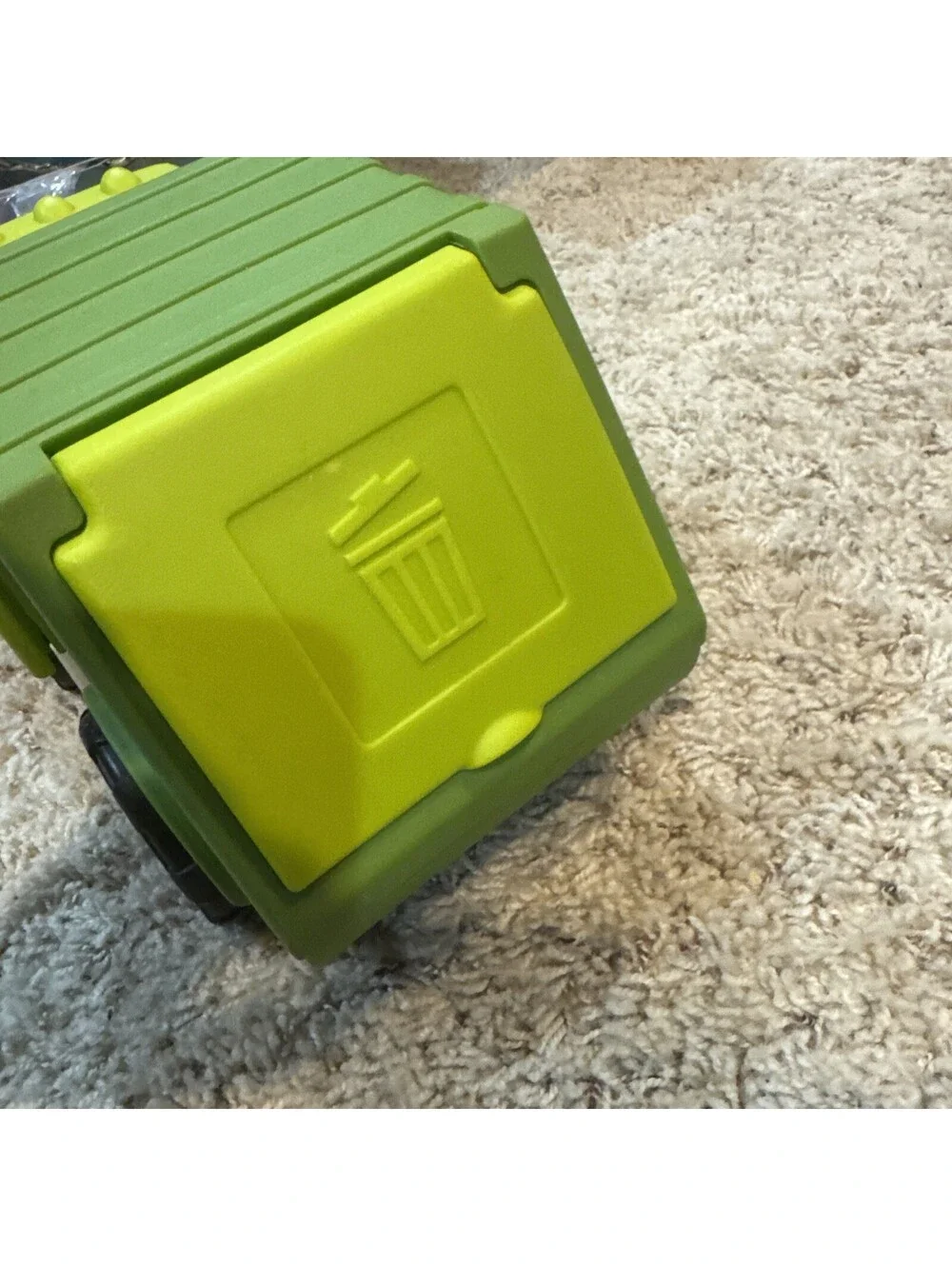 Wonder Wheels By Bataat Recycle Truck with separate storing compartments